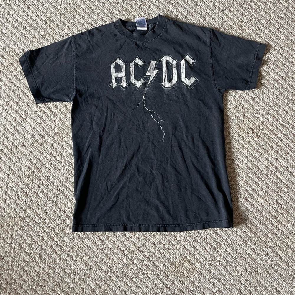 Vintage Y2K AC/DC tee shirt